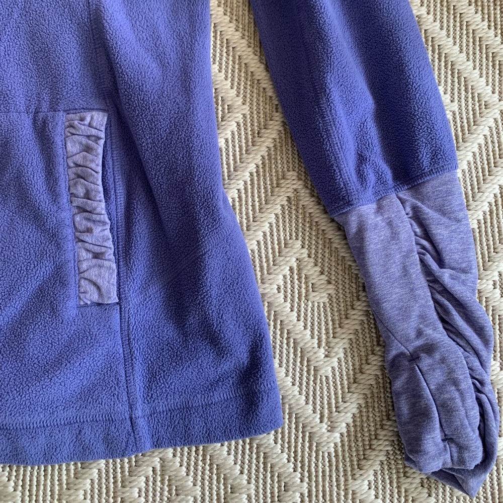 Lululemon Pullover - image 2